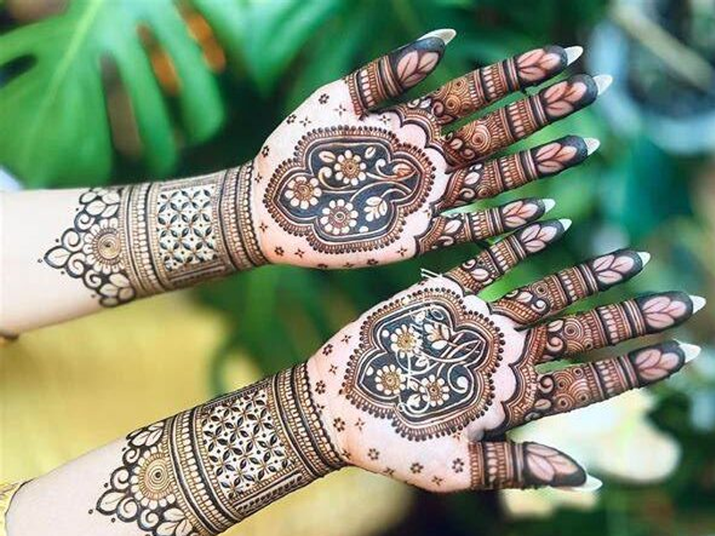 Best Henna Artist in Bikaner