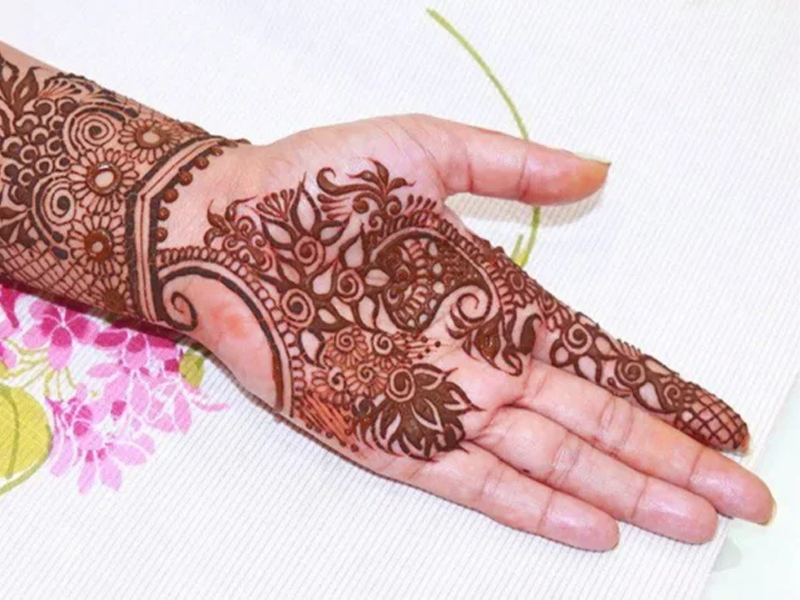 Modern Mehndi Designs in Bikaner