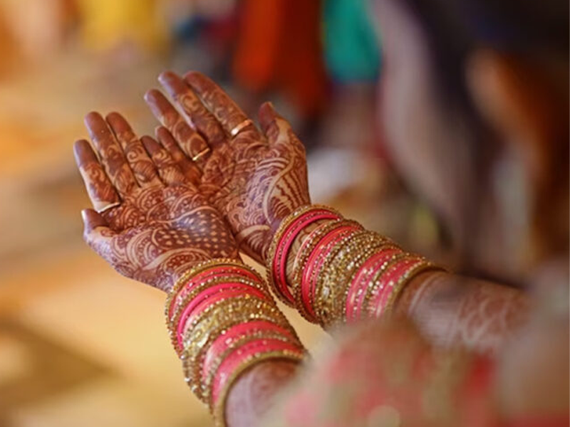 Professional Mehndi Artist in Bikaner